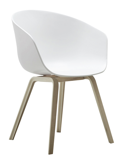 Billede af About a chair 22 Oak Soap base White shell